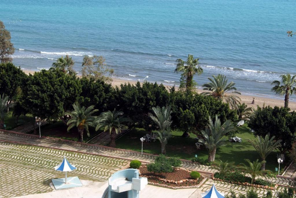 Mersin Green Tower Suites Мезитли Экстерьер фото